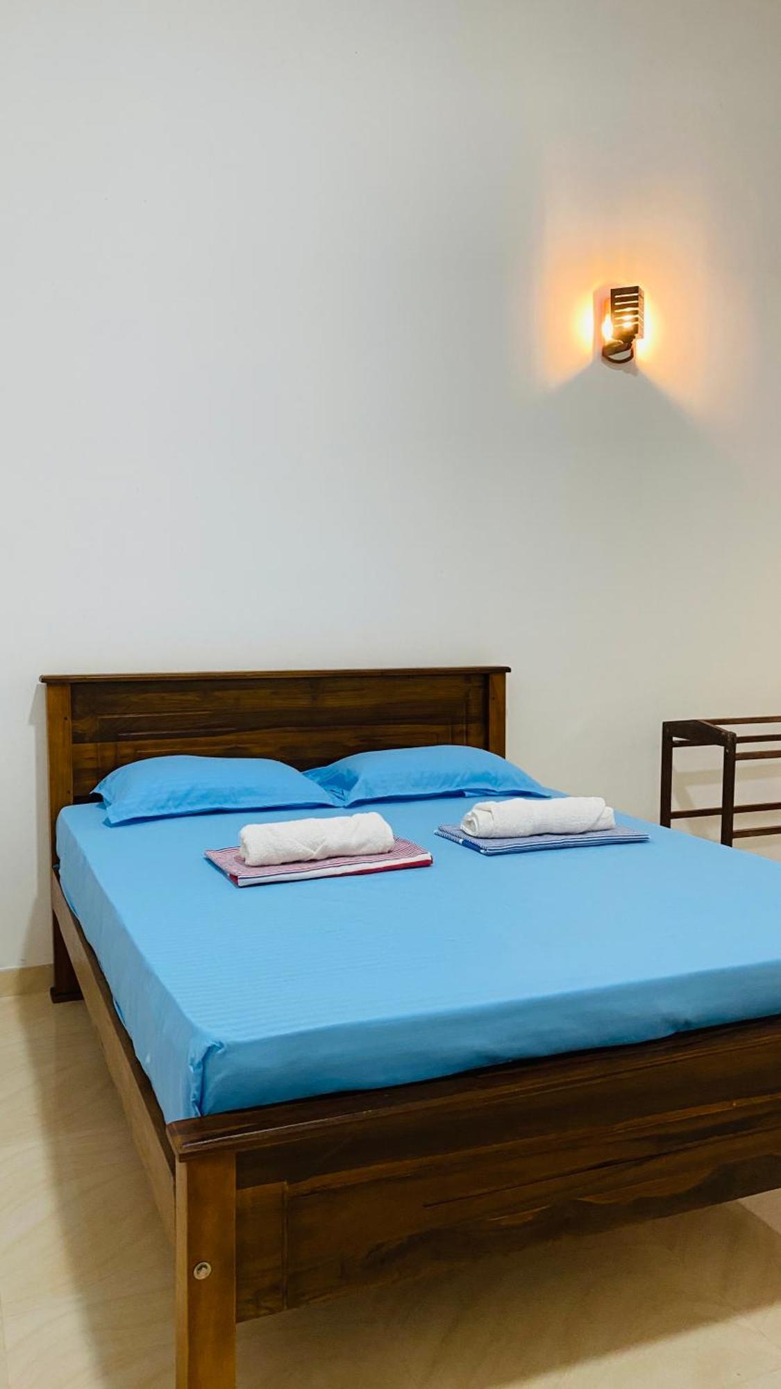 Elisha Place Hiriketiya Проживание в семье