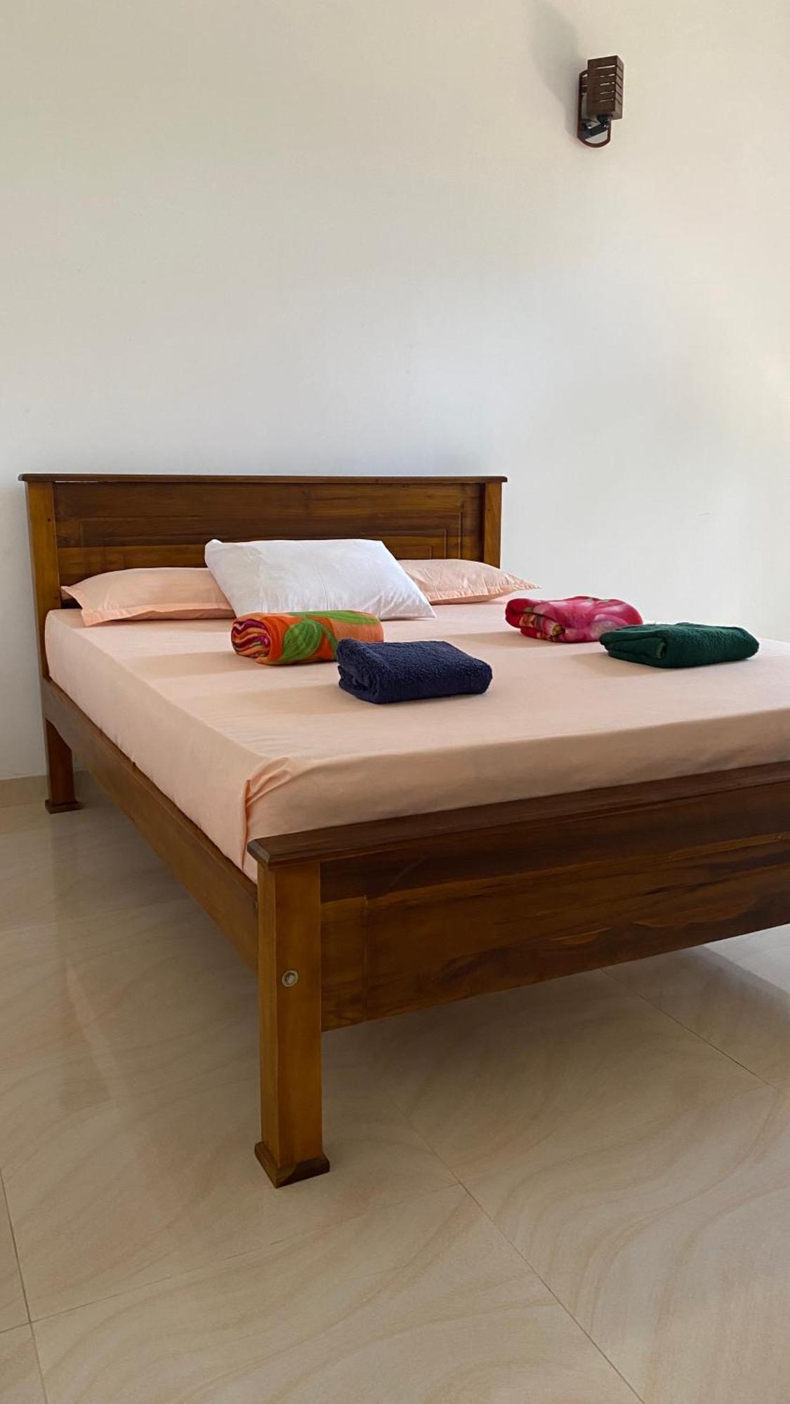 Homestay Elisha Place Hiriketiya